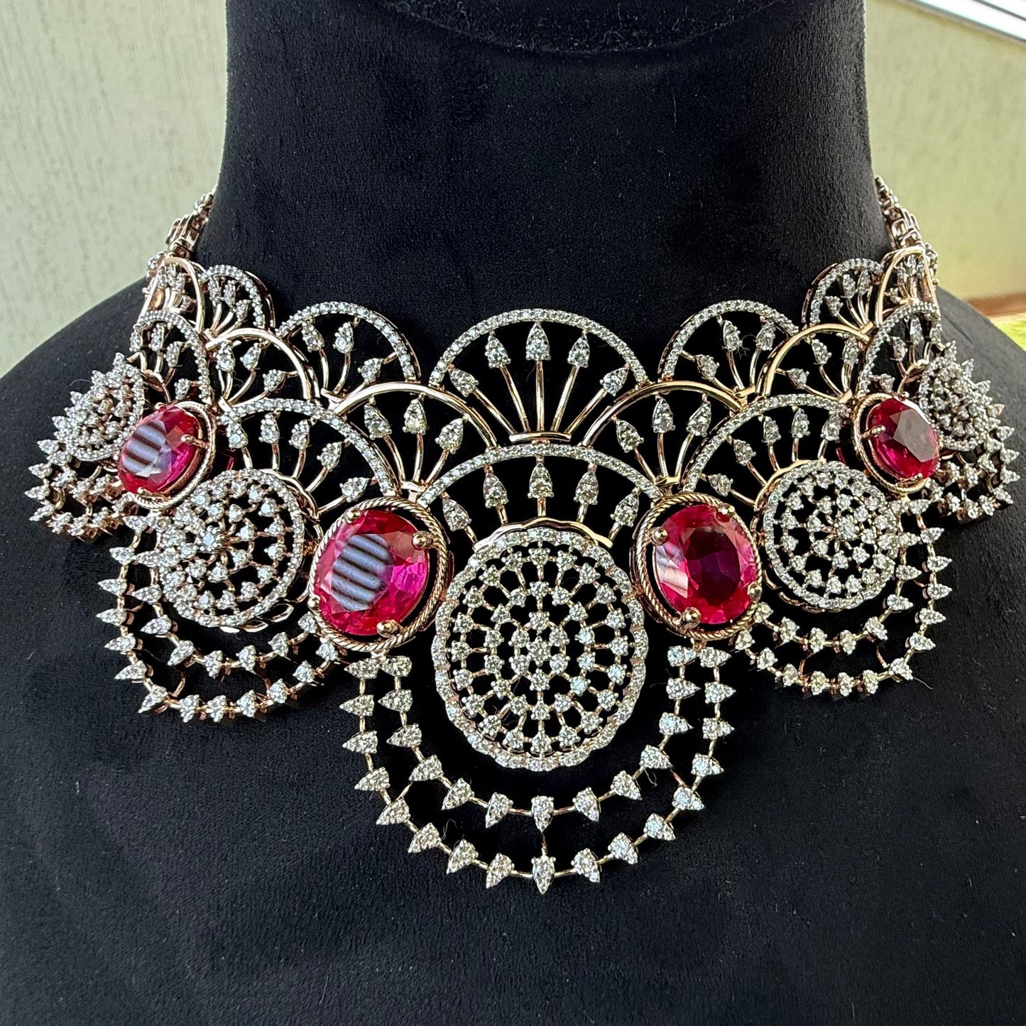Designer Diamond Necklace Chokar & Earrings in Solid Gold