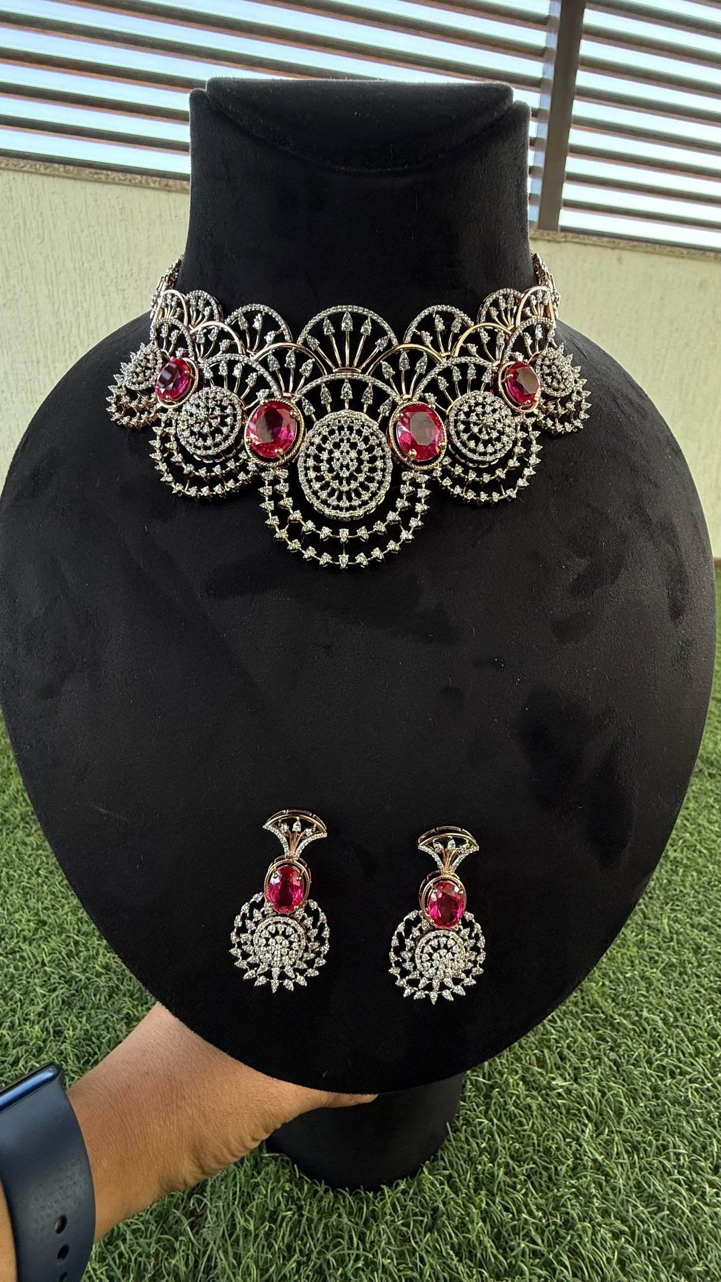 Designer Diamond Necklace Chokar & Earrings in Solid Gold