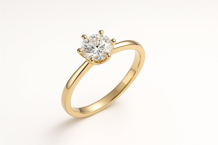 Women's Solitaire Ring