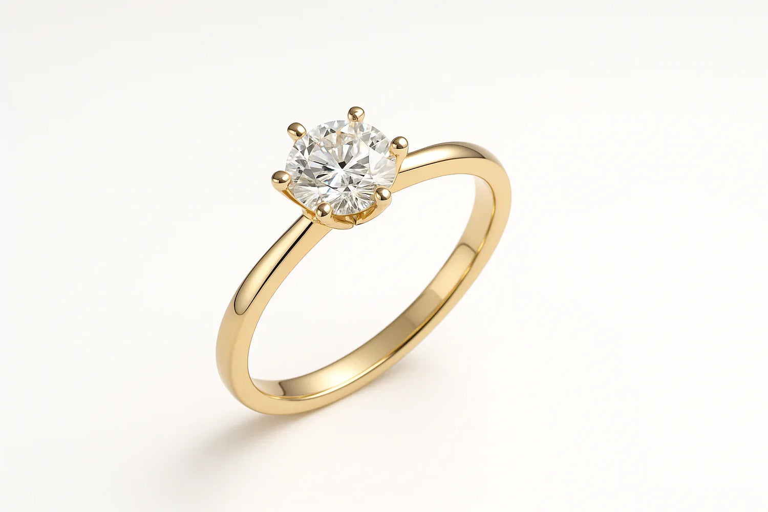 Women's Solitaire Ring