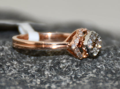 Gorgeous 14Kt Gold Diamond Ring for Women