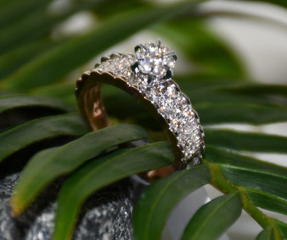 Women's 14Kt Gold Natural Diamond Ring for Everyday Wear