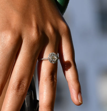 14Kt Hallmarked Gold Diamond Ring for Women