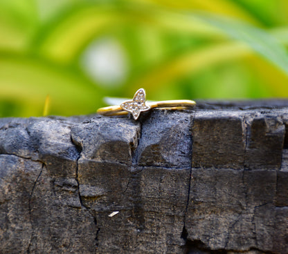 Women's Regular Wear Minimalist Gold Diamond Ring