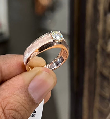 Luxurious Solitaire Diamond Gold Ring for Men