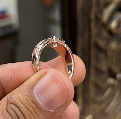Solid Gold Men's Diamond Ring – Solitaire Design