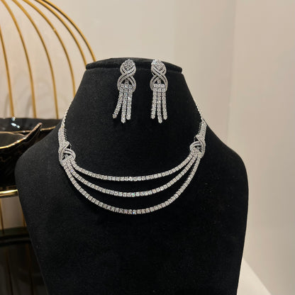Gold Diamond Necklace & Earrings Set for Bridal Perfection