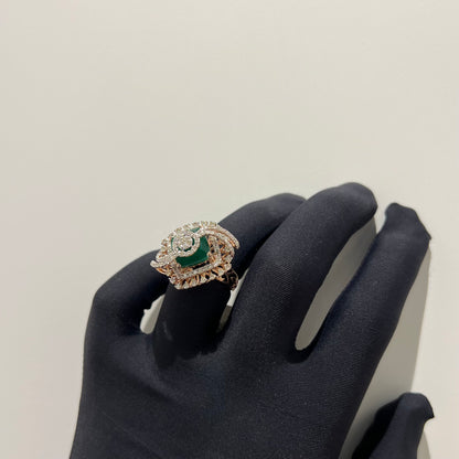 Women's Handcrafted Gold Diamond Ring