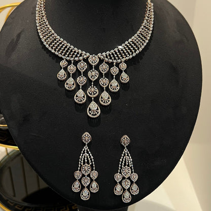 Luxurious Bridal Jewelry Set: Diamond Necklace & Earrings in Solid Gold